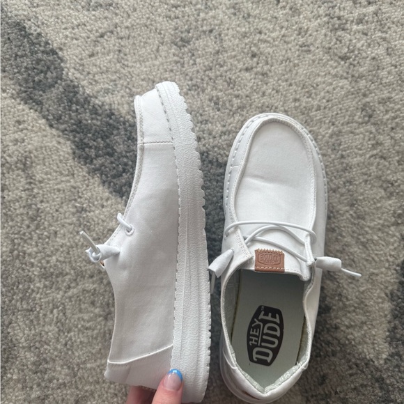 Hey Dude Women's Shoe - Picture 2 of 6